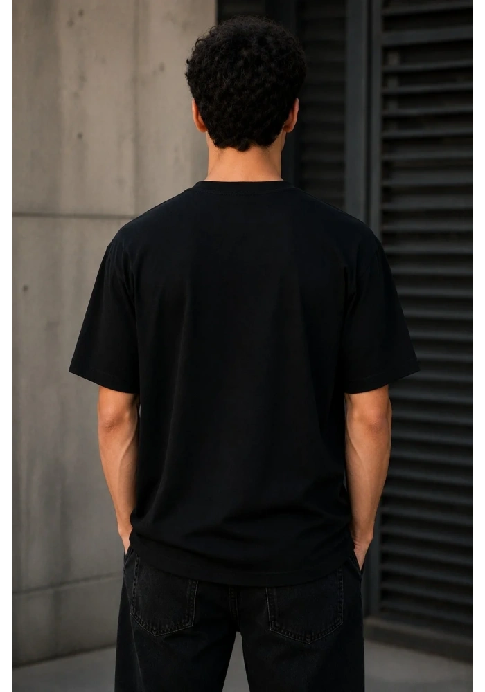 Erkek Gotik Yazı Baskılı Oversize Bisiklet Yaka T-Shirt - Siyah