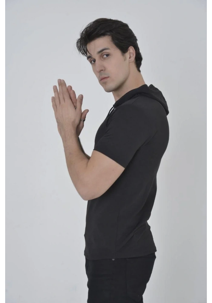 Erkek Kapşonlu Slim Fit T-shirt - Siyah