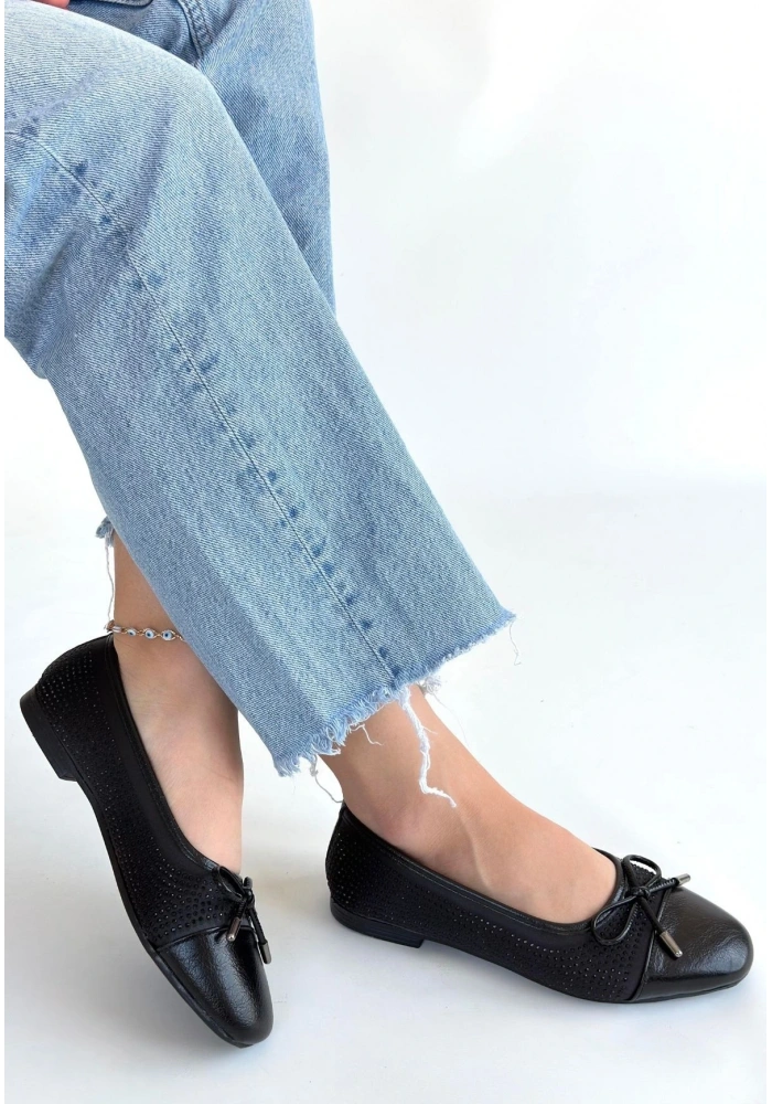 Etya Siyah Cilt Babet Ayakkabı