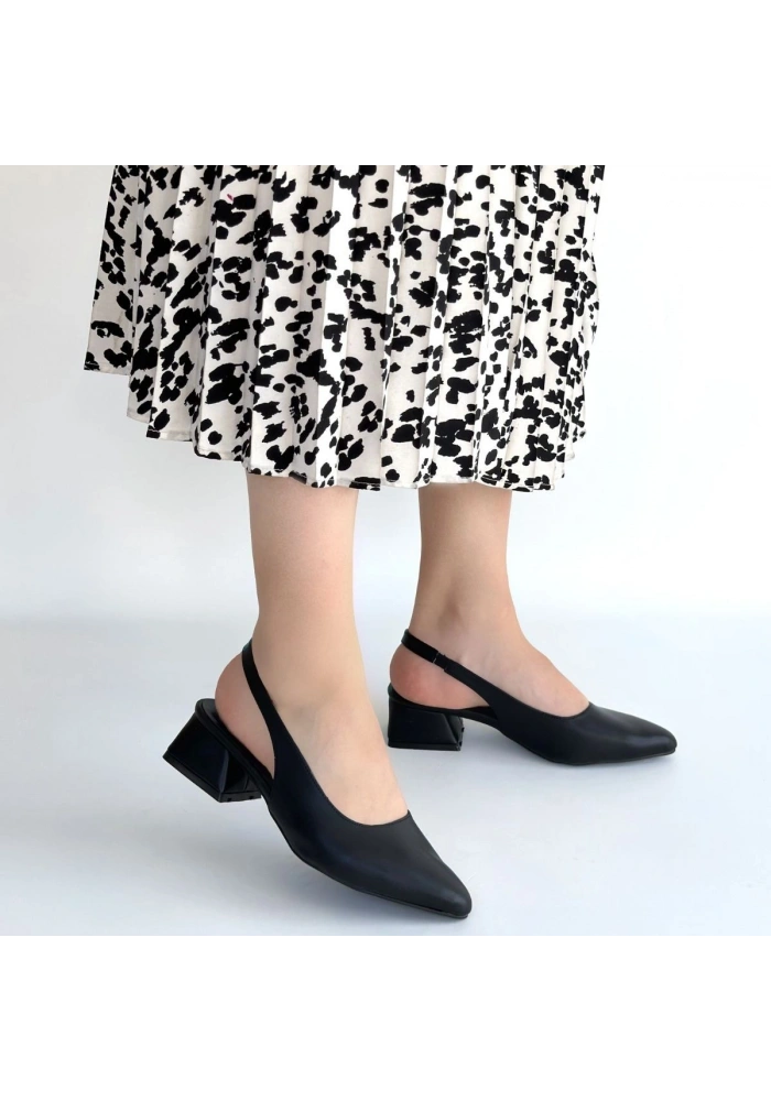 Evia Siyah Cilt Topuklu Ayakkabı