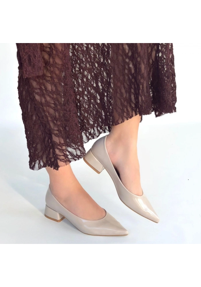 Ferla Bej Rugan Topuklu Ayakkabı