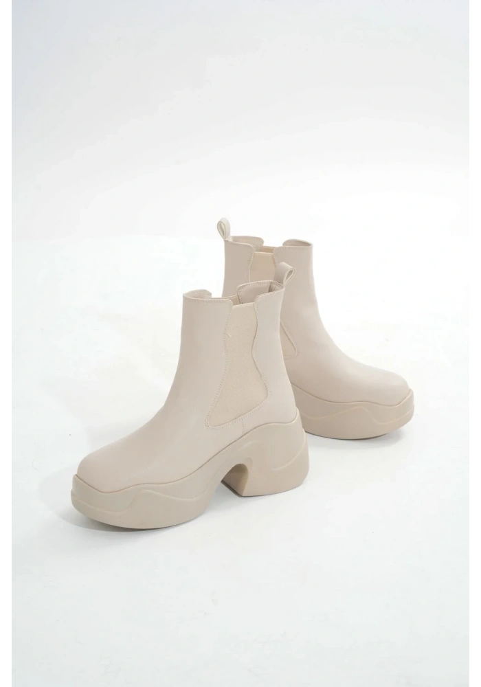 FZ-2400 Bej Yüksek Tabanlı Lastikli Günlük Kadın Bot