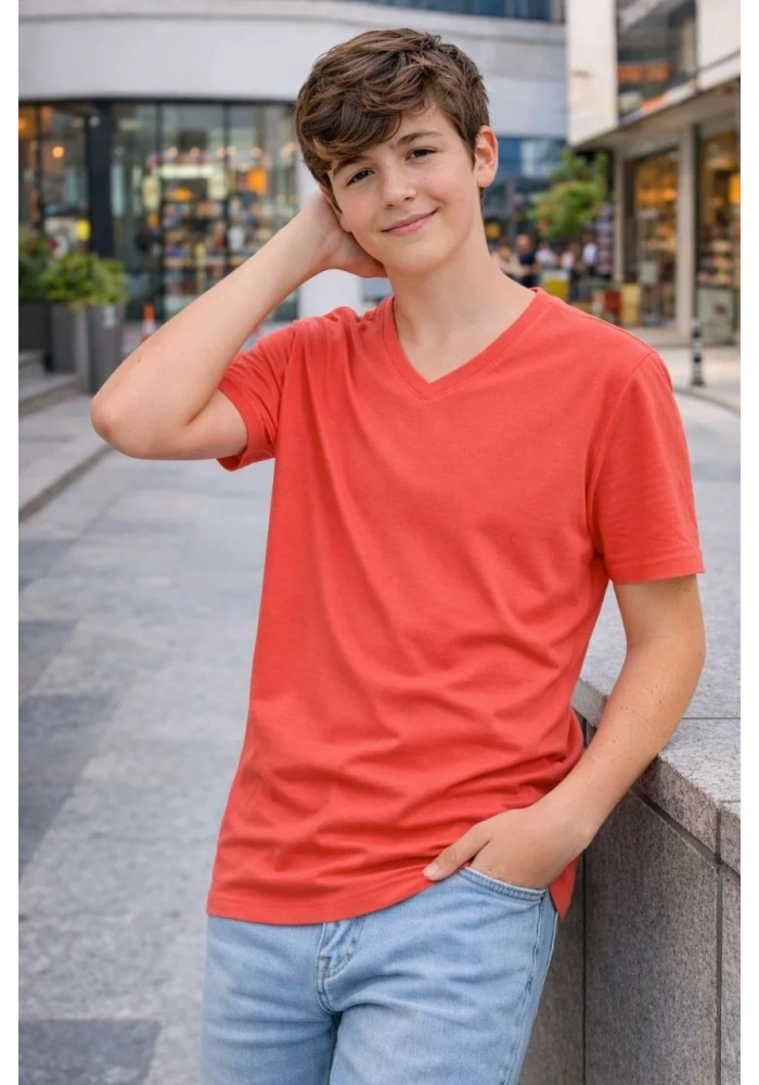 Genç Erkek Çocuk V Yaka Tişört Model - Nar Çiçeği