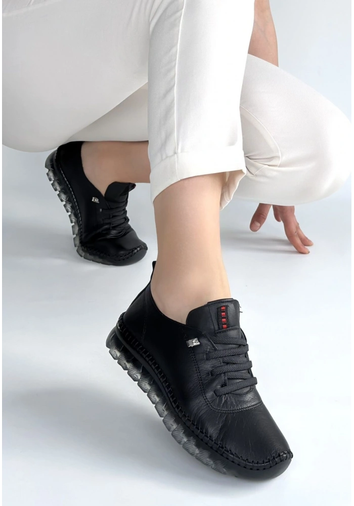 Jiten Siyah Deri Bağcıklı Spor QAyakkabı