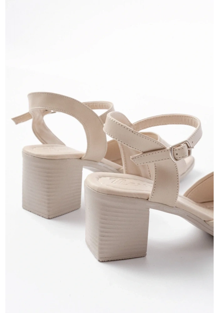 K-13 Bej Günlük  Topuklu Kadın Sandalet