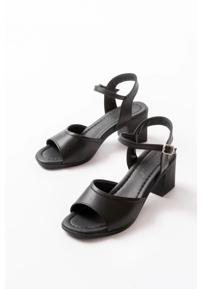K-13 Siyah Günlük  Topuklu Kadın Sandalet