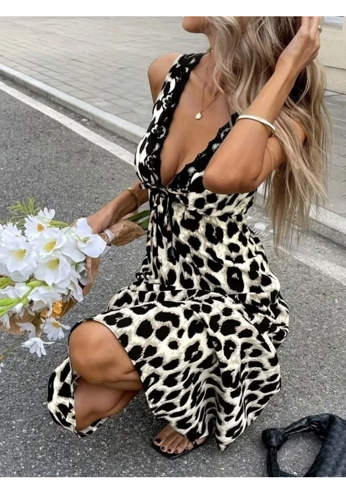 Kadın Askılı Derin V Dantelli Yakalı Bağcıklı Süprem Uzun Elbise