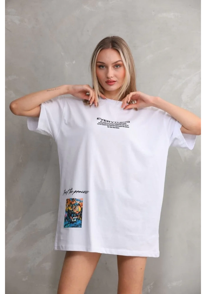 kadın Bisiklet Yaka Baskılı Oversize T-Shirt - Beyaz