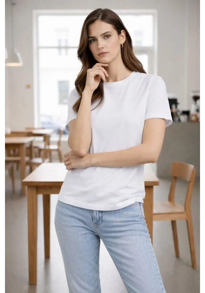 Kadın Bisiklet Yaka Tişört Regular Kalıp Basic Pamuklu Günlük Kullanım T-shirt - Beyaz