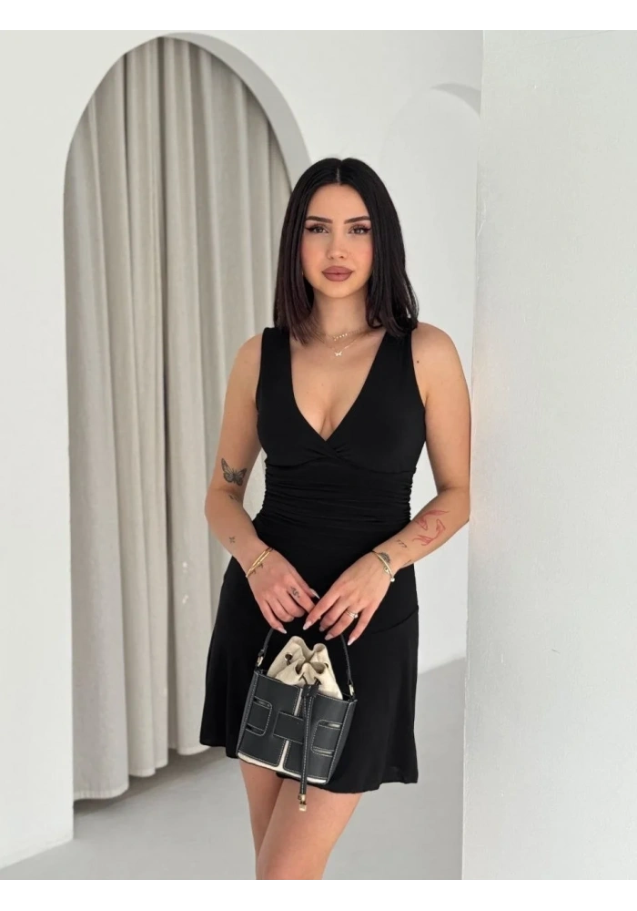 Kadın Derin V Yaka Sırt Dekolteli Mini Elbise Drapeli Şık Kolsuz - Siyah