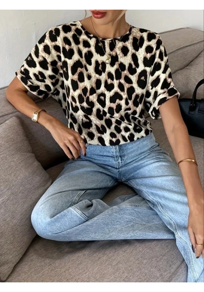 Kadın Kısa Kollu Bisiklet Yaka Arkadan Fiyonk Detaylı Leopar Süprem Bluz