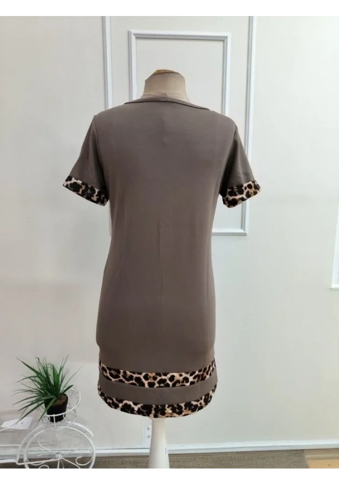 Kadın Kısa Kollu Bisiklet Yaka Leopar şerit Detaylı Kısa Modal Elbise
