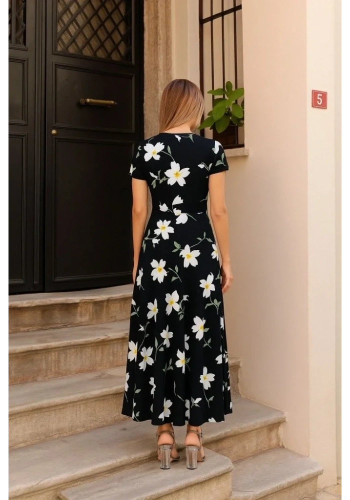 Kadın Kısa Kollu Bisiklet Yaka Puantiyeli Maksi örme Krep Elbise