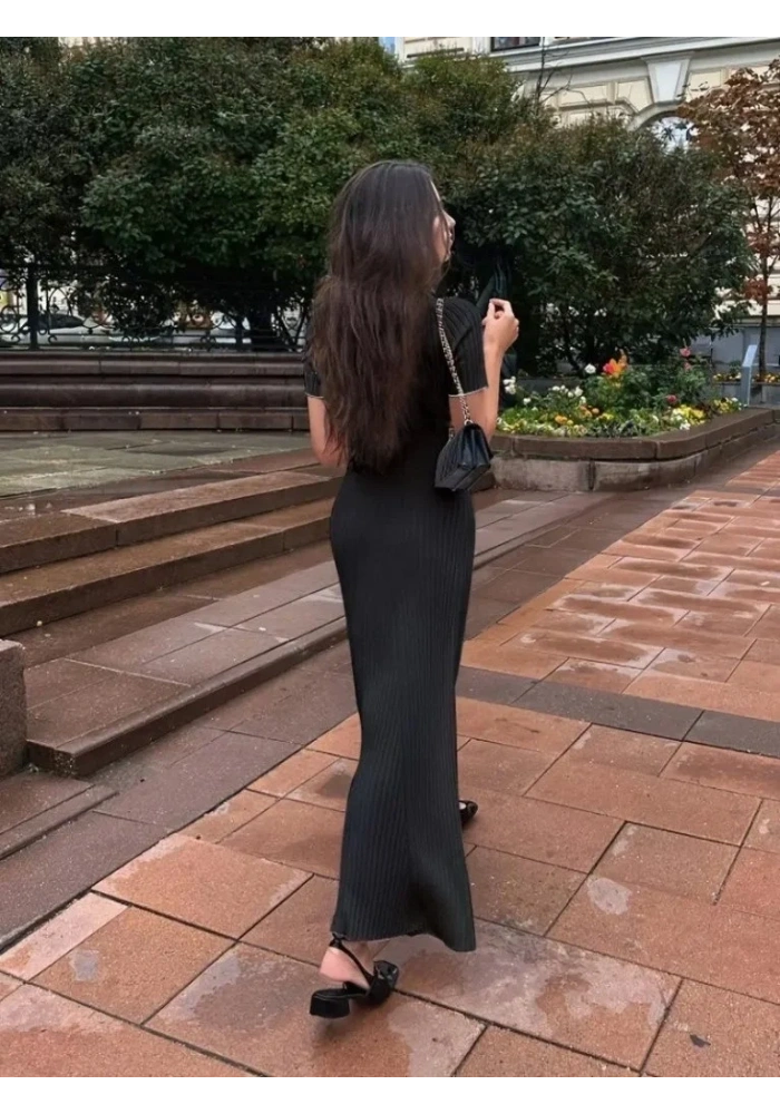 Kadın Kısa Kollu Yakalı önden Düğmeli Maxi Triko Elbise