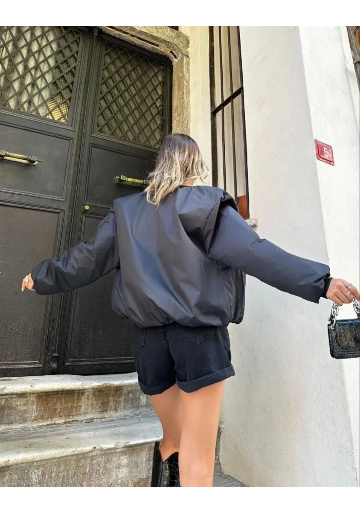 Kadın Oversize Bomber Ceket – Siyah, Fermuarlı, Sokak Modası Tarzı Mont - Siyah