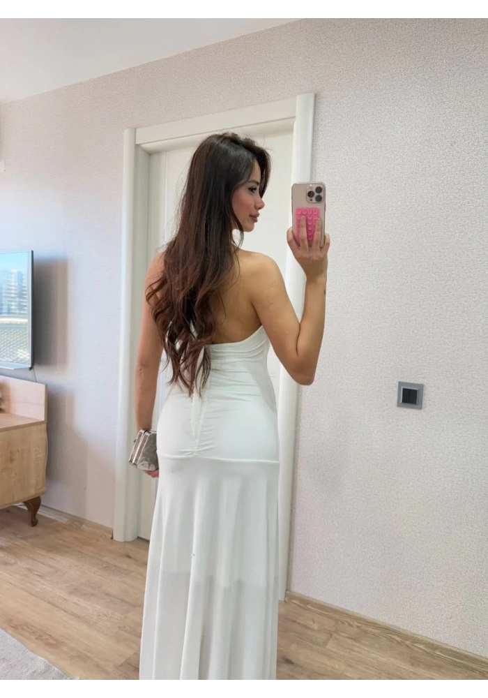 Kadın Sırt dekolteli Uzun Elbise - Beyaz