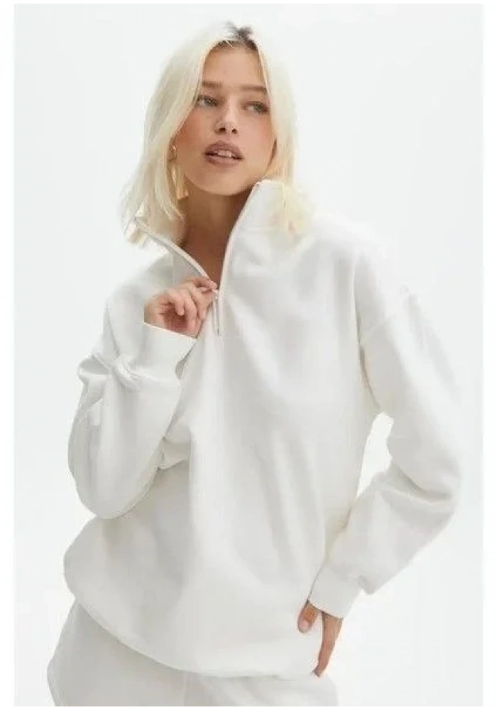 Kadın 3 İplik Pamuklu Oversize Yarım Fermuarlı Yakalı Basic Sweatshirt - Beyaz