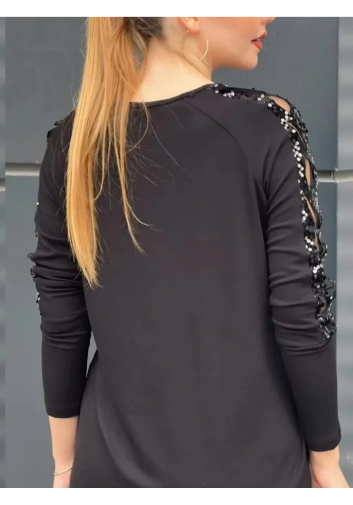 Kadın Uzun Kollu Kolları Lazer Kesim Pul Payet Detay Bluz