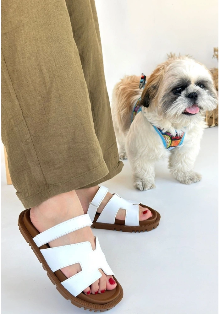 Kooni Beyaz Cilt Terlik