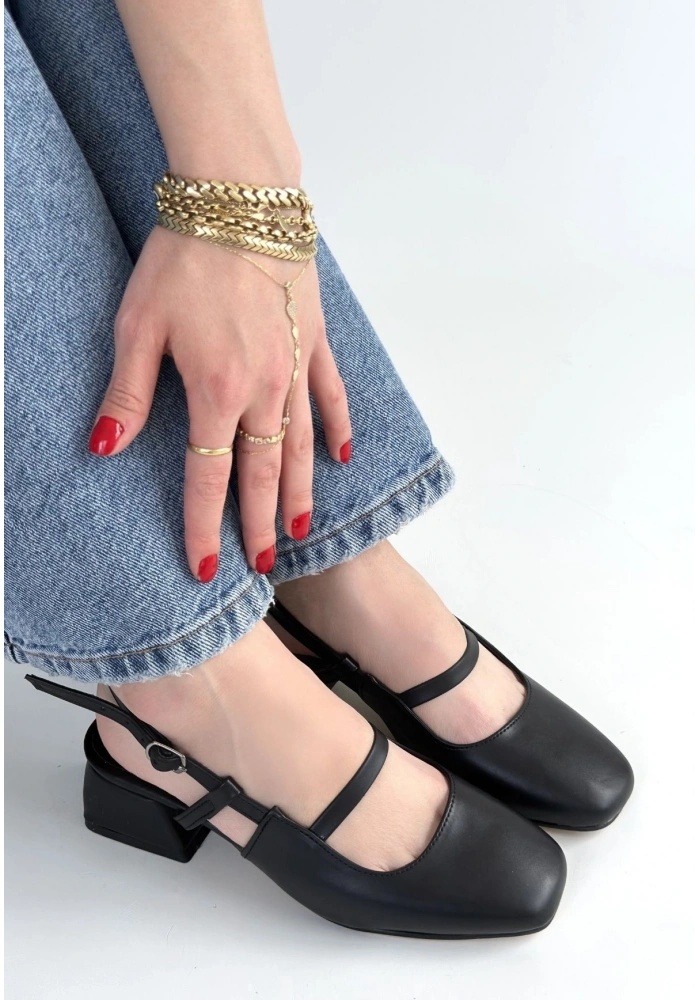 Liva Siyah Cilt Topuklu Ayakkabı