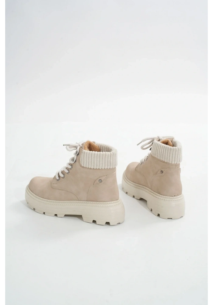 LMÇ-2045 Bej Süet Bağcıklı Kalın Taban Kadın Günlük Bot