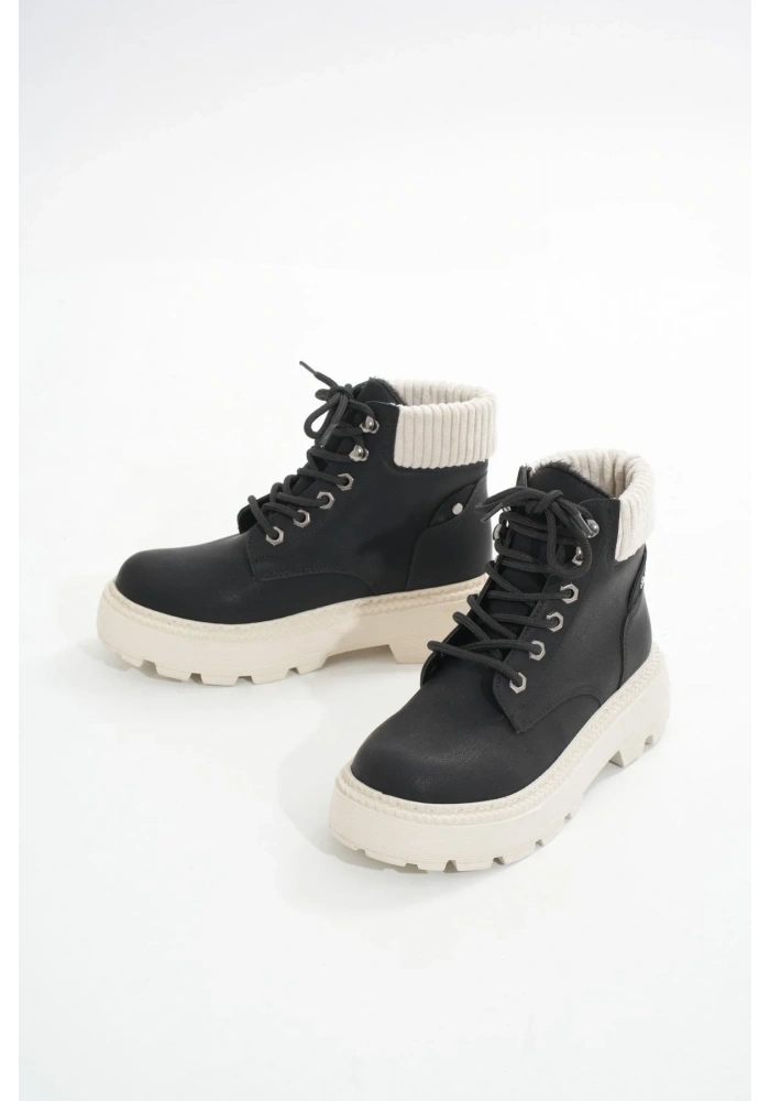 LMÇ-2045 Siyah-Bej Taban Bağcıklı Kalın Taban Kadın Günlük Bot