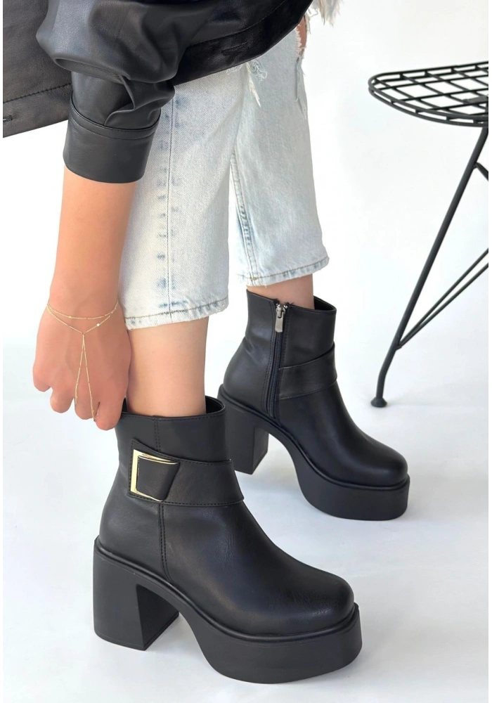 Lonji Siyah Cilt Topuklu Bot