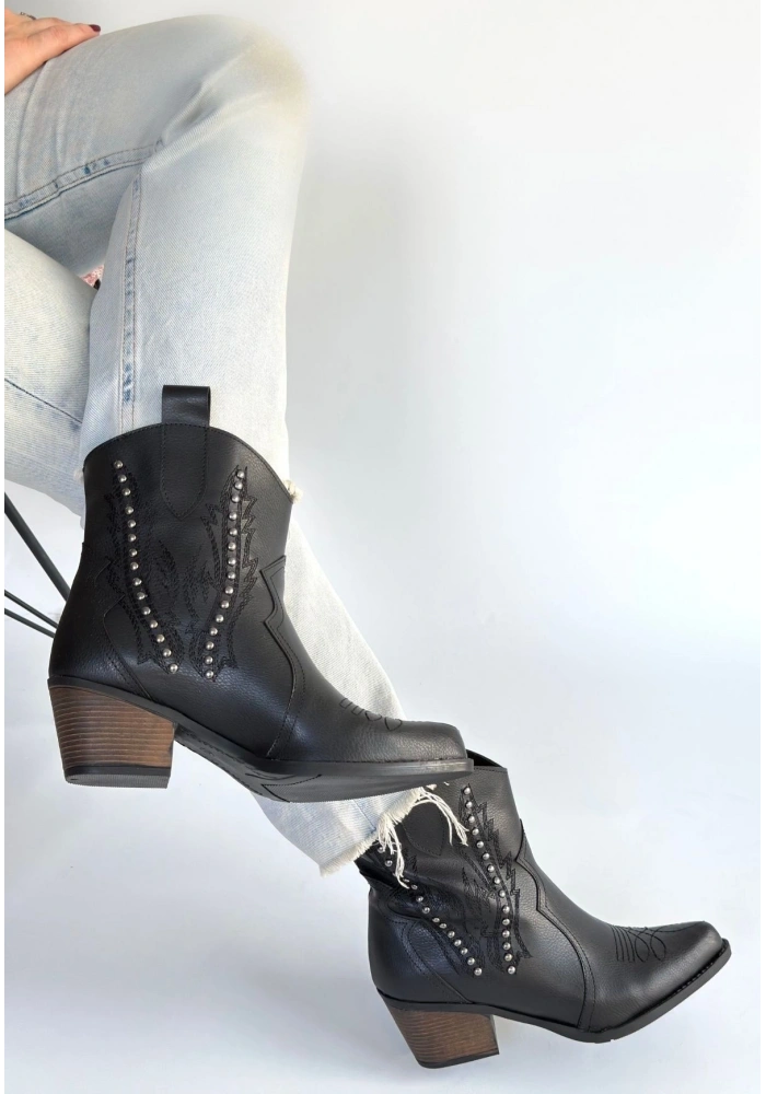 Matin Siyah Cilt Topuklu Bot