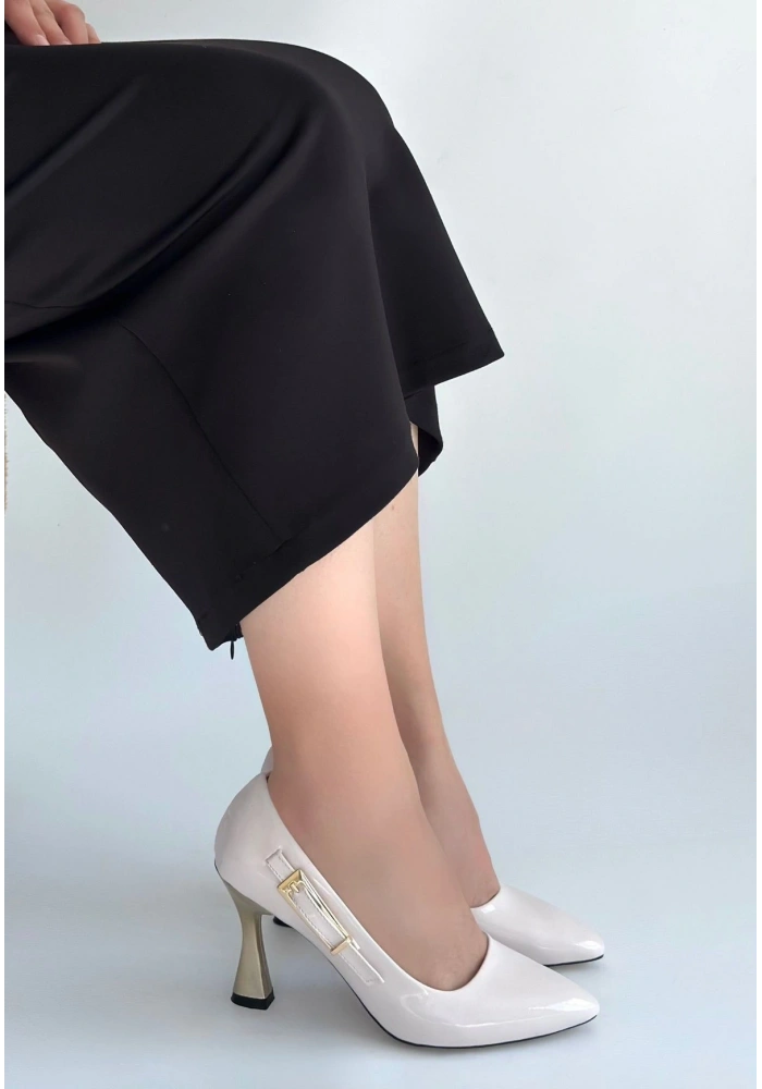 Motya Bej Rugan Topuklu Ayakkabı