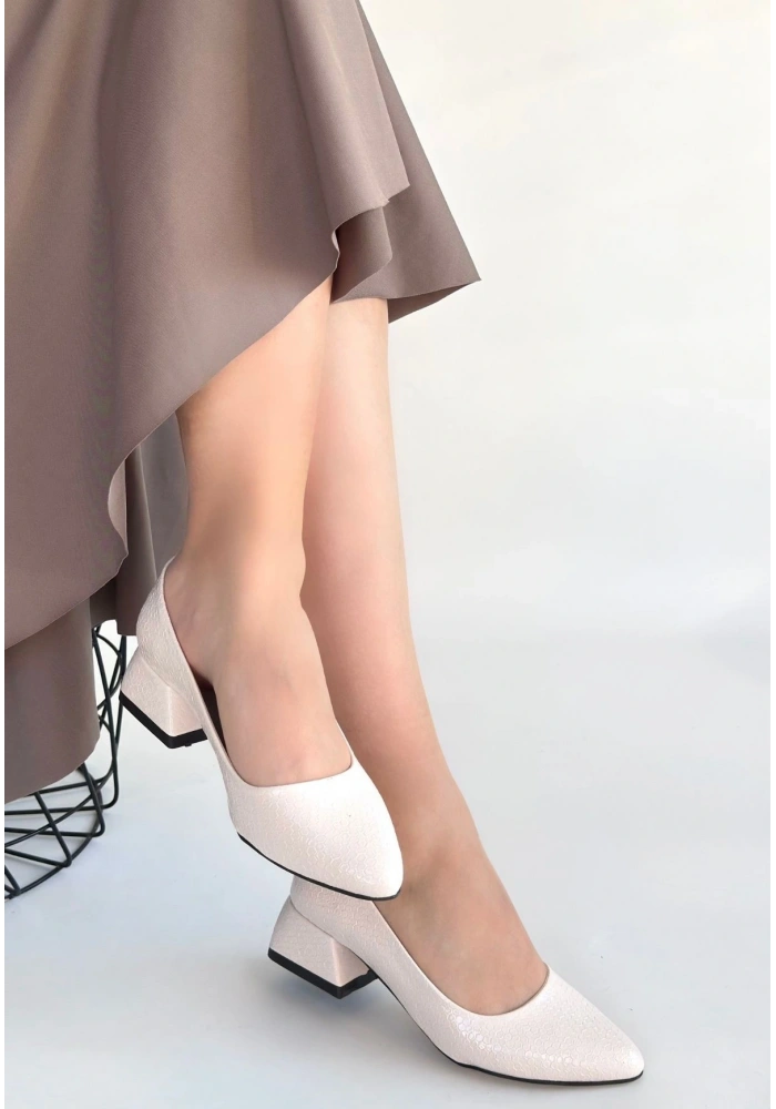 Nitya Bej Baskılı Rugan Topuklu Ayakkabı