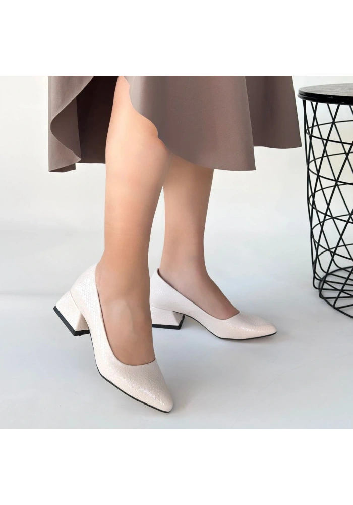 Nitya Bej Baskılı Rugan Topuklu Ayakkabı