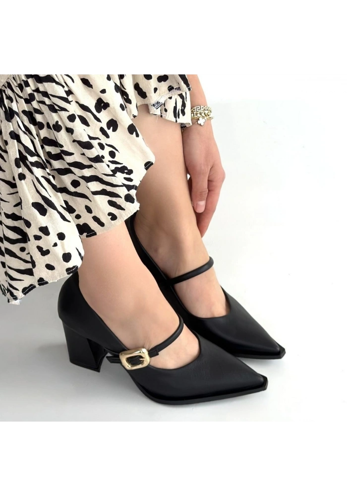 Nıvra Siyah Cilt Topuklu Ayakkabı