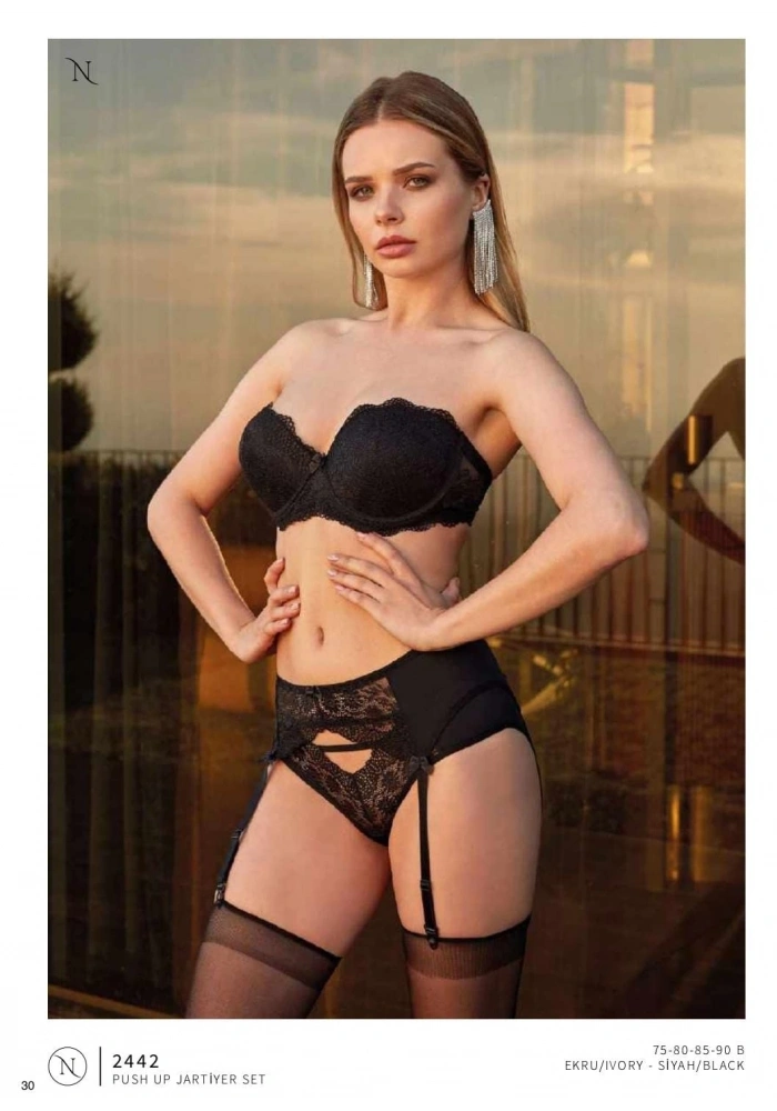 Nurteks 2442 Bayan Straplez Jartiyer Takım