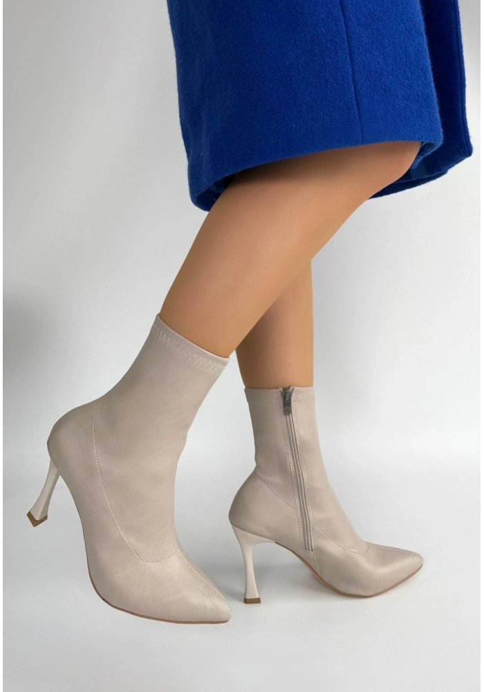 Orjen Bej Cilt Streç Topuklu Bot