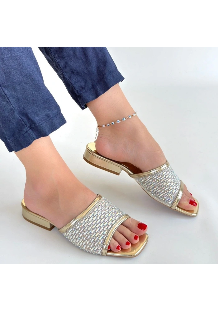 Ortu Gold Cilt İşlemeli Terlik