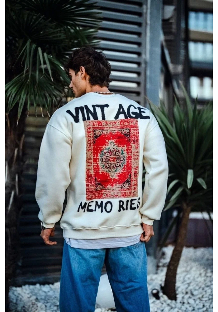 Oversize Bisiklet Yaka Üç İplik Baskılı SweatShirt - Beyaz