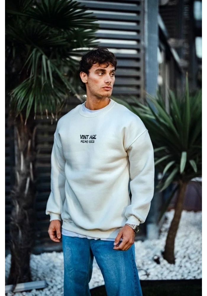 Oversize Bisiklet Yaka Üç İplik Baskılı SweatShirt - Beyaz
