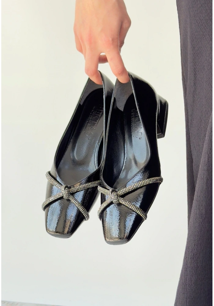 Pety Siyah Rugan Topuklu Ayakkabı