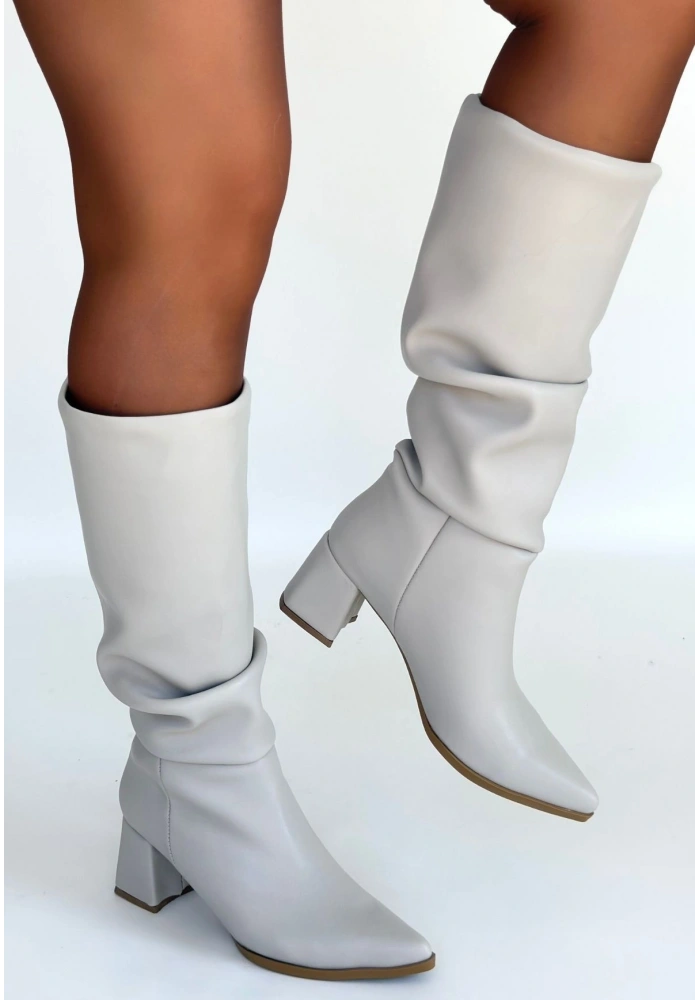 Pitay Bej Cilt Topuklu Çizme