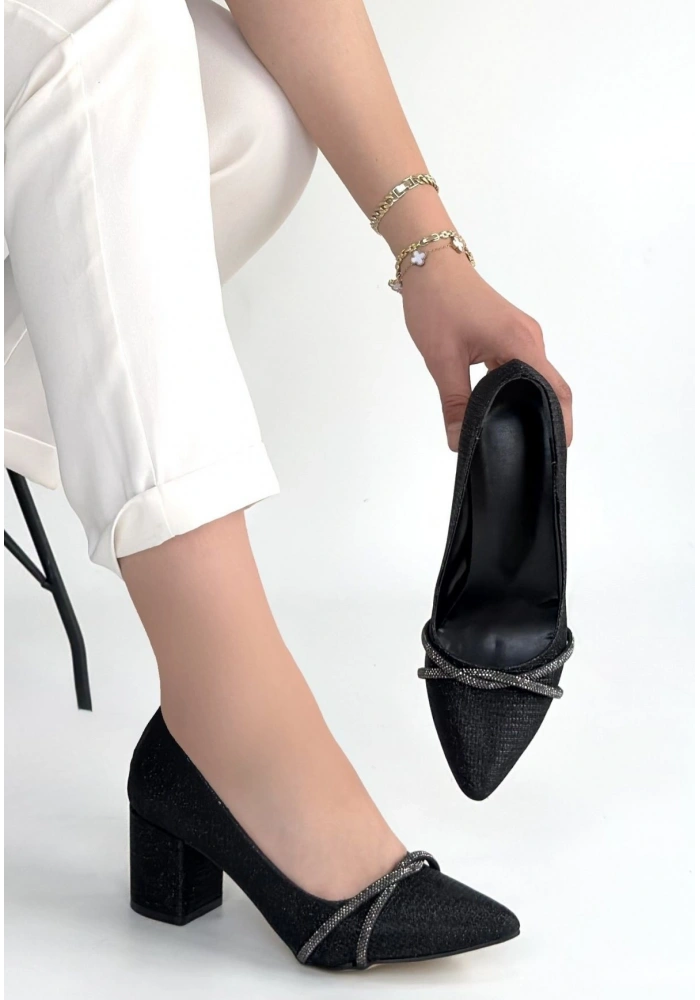 Rewin Siyah Simli Cilt Topuklu Ayakkabı