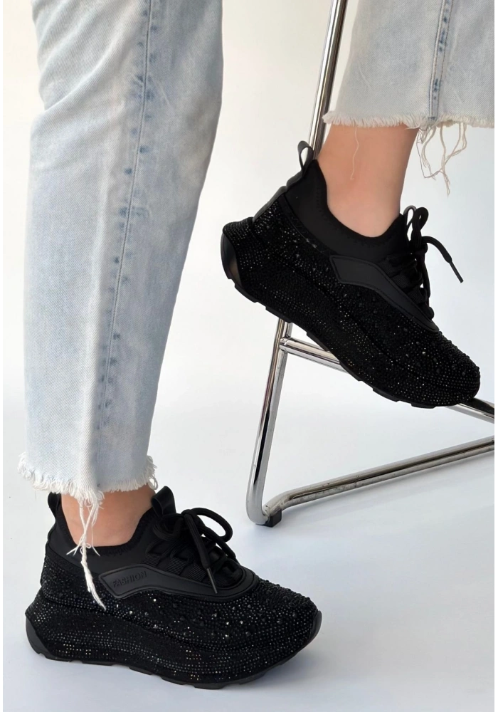 Rimay Siyah Cilt Boncuk İşlemeli Spor Ayakkabı