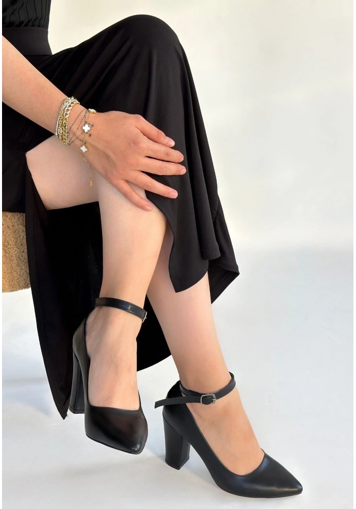 Rity Siyah Cilt Topuklu Ayakkabı