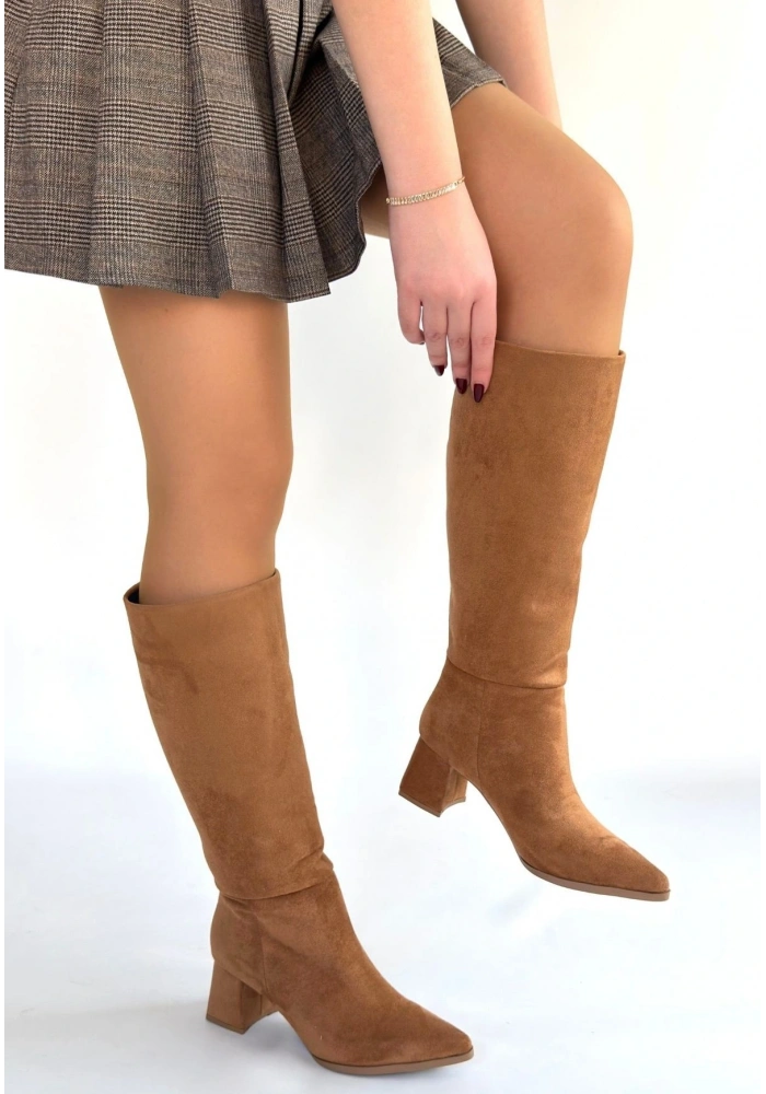 Roksa Taba Süet Topuklu Çizme