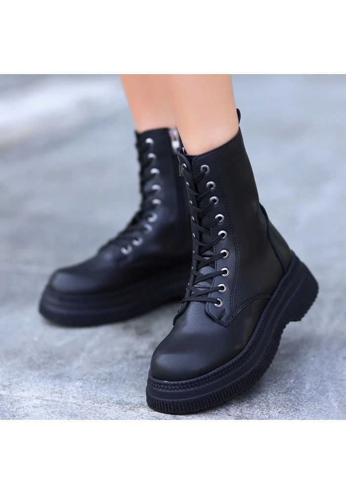 Roxan Siyah Cilt Bağcıklı Bot