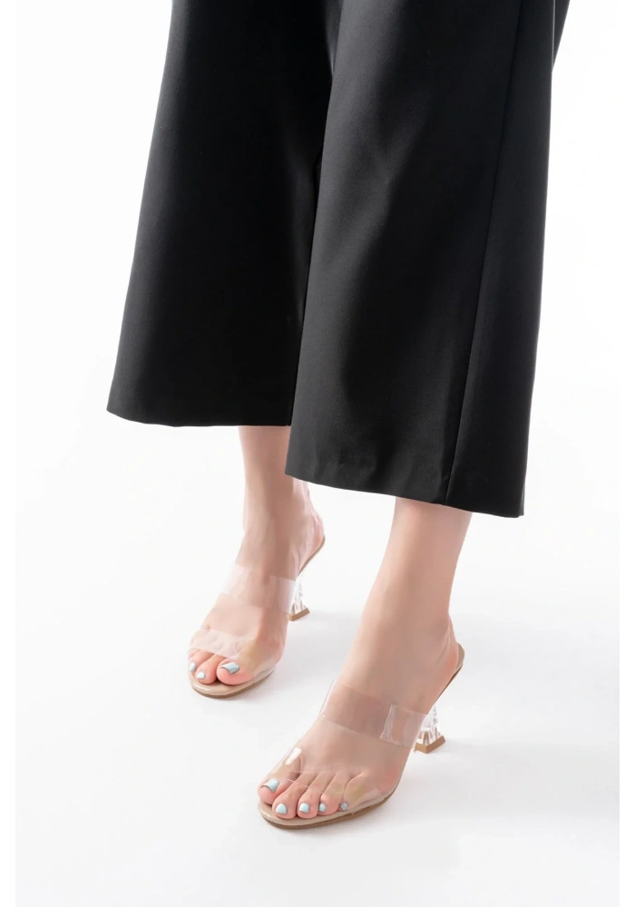 S-618 Bej Rugan Çift Bantlı Topuklu Kadın Terlik