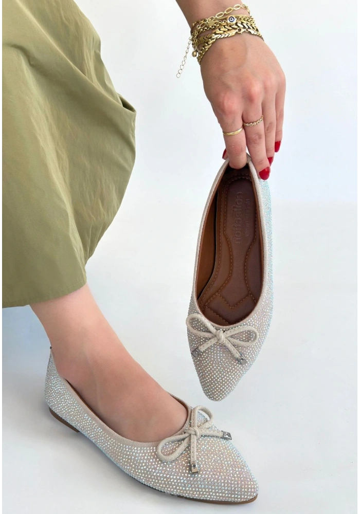 Sarra Bej Saten İşlemeli Babet Ayakkabı