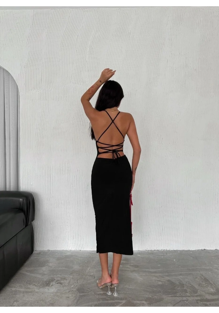 Sırt Bağlamalı Derin Yirtmaç Askılı Elbise - Siyah