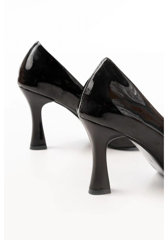 ST-001 Siyah Rugan Günlük 9 cm Topuklu Bayan Stiletto Ayakkabı