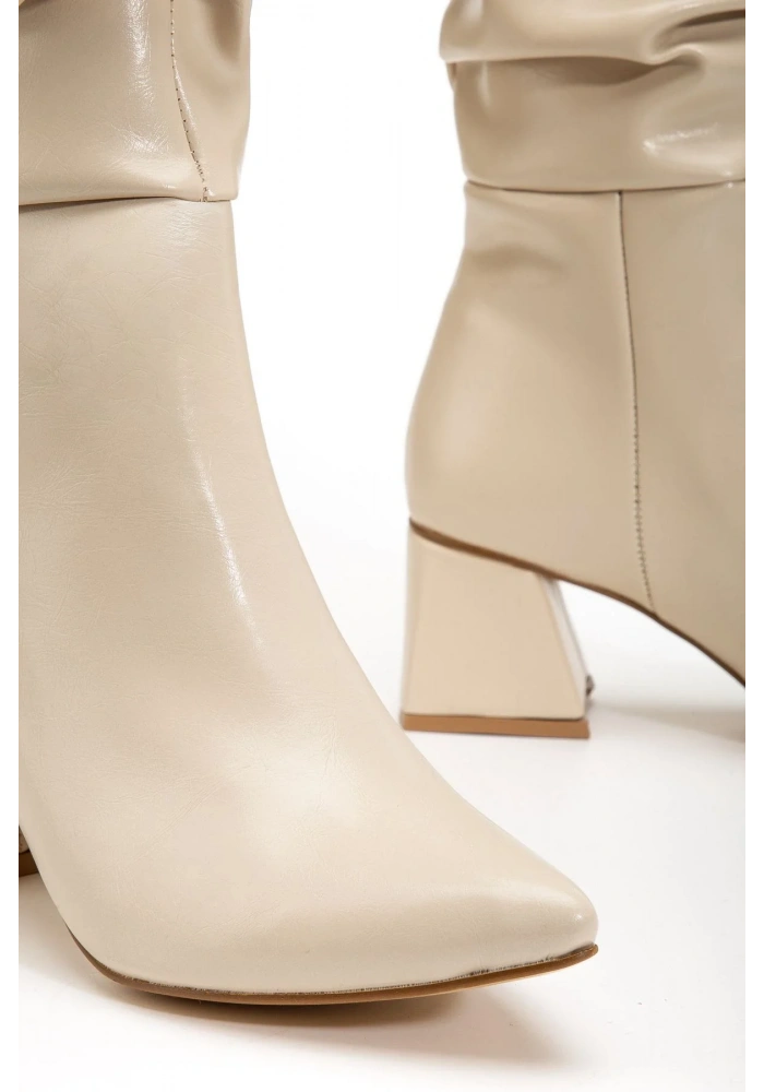 SYT-2002 Bej Kırışık Rugan Körüklü Kalın Topuklu Günlük Bayan Çizme