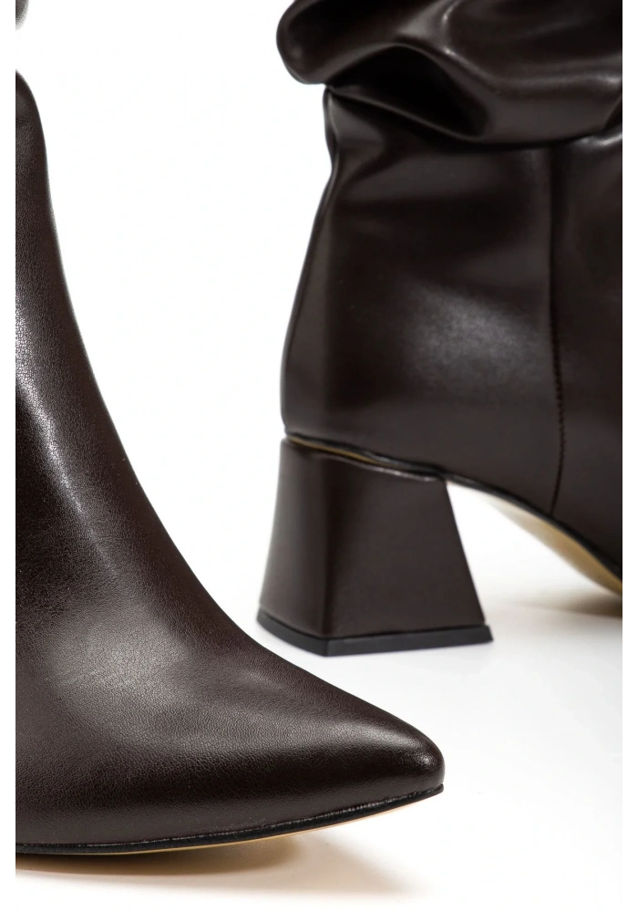 SYT-2002 Kahve Körüklü Kalın Topuklu Günlük Bayan Çizme